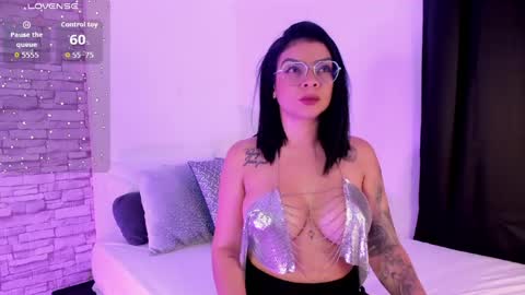 Snapshot of sofiaalarson chatting on 7, 5, 2026 sofiaalarson online show from 7, 5, 2026