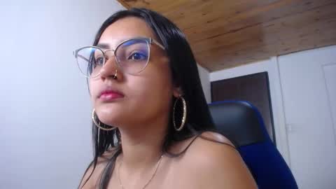 Sofia online show from 5, 10, 2025