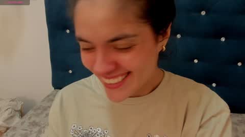 Snapshot of sofianesvat1 chatting on 8, 2, 2025 Sofi - next broadcast today 1030pm Colombia time online show from 8, 2, 2025