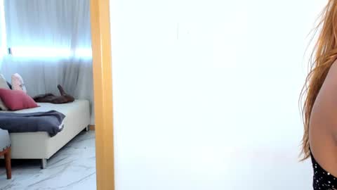 Snapshot of sofiarios04 chatting on 12, 9, 2025 Sofia online show from 12, 9, 2025