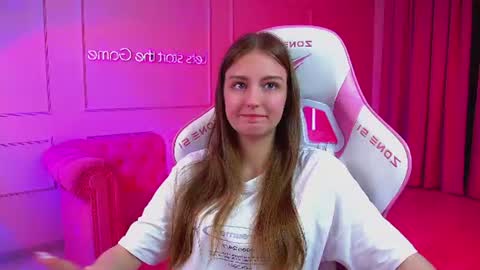 Snapshot of sofiasarvain chatting on 11, 6, 2026 Sofia online show from 11, 6, 2026