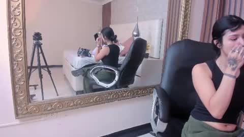 Snapshot of sofiathoompson chatting on 28, 6, 2026 sofiathoompson online show from 28, 6, 2026