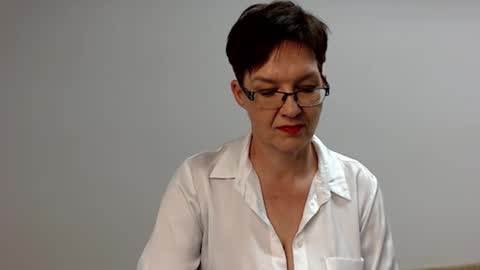 Sofie Velvet online show from 27, 12, 2024