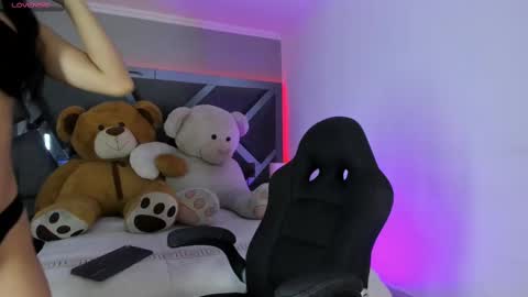  sofie  online show from 1, 10, 2025