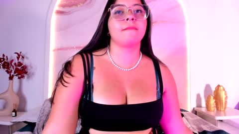 Snapshot of sofii_lopezz chatting on 8, 2, 2025 Sofii Lopezz online show from 8, 2, 2025
