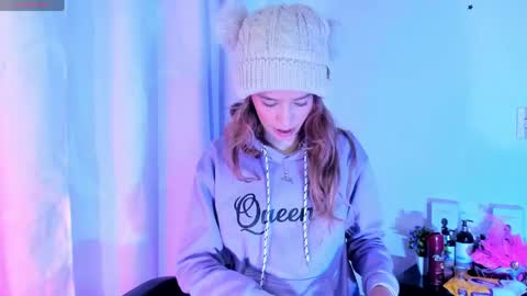 sofiia cute  online show from 15, 4, 2026