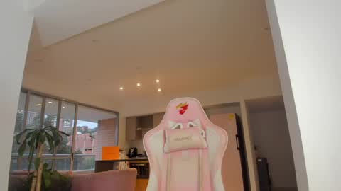 Snapshot of sofiia_pink chatting on 11, 2, 2025 online show from 11, 2, 2025