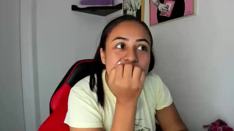 Snapshot of sofiia_rodriguez chatting on 3, 12, 2025 sofiia rodriguez online show from 3, 12, 2025