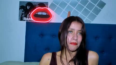 Snapshot of sofiia_tay chatting on 17, 9, 2025 sofiia_tay online show from 17, 9, 2025