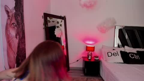 Snapshot of sofiiagudelo chatting on 21, 12, 2024 Sofi agudelo online show from 21, 12, 2024