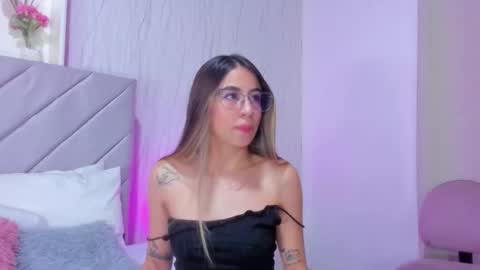 Sofi Malkova online show from 12, 11, 2025