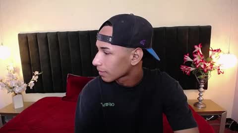 Cam and Amy online show from 14, 11, 2025