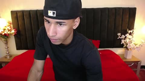 Cam and Amy online show from 31, 3, 2026