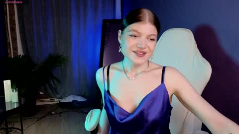 Snapshot of softeach chatting on 4, 4, 2026 Jenny online show from 4, 4, 2026