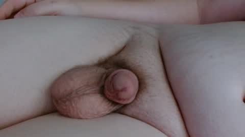 chubby enby sissy online show from 13, 12, 2025