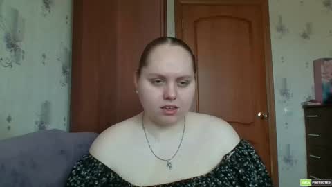 Snapshot of softhypnose chatting on 19, 5, 2026 softhypnose online show from 19, 5, 2026