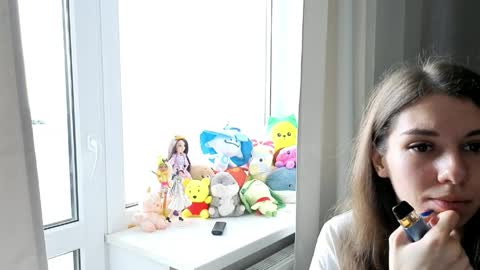 Kelly online show from 9, 4, 2026