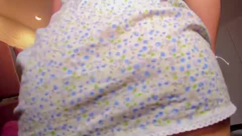 Snapshot of sol_angel_7 chatting on 6, 6, 2026 SOL ANGEL online show from 6, 6, 2026
