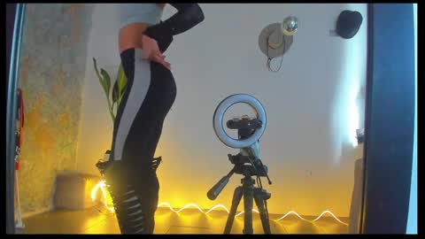 Snapshot of soleiandkairo chatting on 7, 4, 2026 SoleiKairo online show from 7, 4, 2026