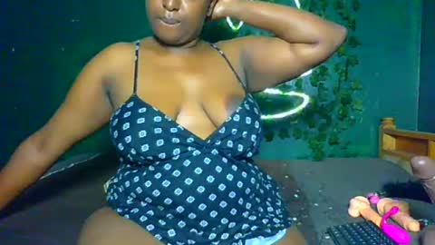 Snapshot of sollybunny chatting on 27, 6, 2026 Solly bunny online show from 27, 6, 2026
