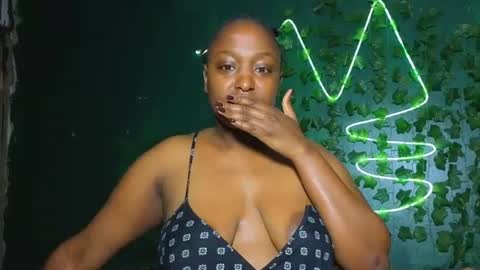 Snapshot of sollybunny chatting on 24, 7, 2026 Solly bunny online show from 24, 7, 2026