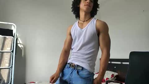 Hi Im Weller Check my Bio  online show from 22, 4, 2026