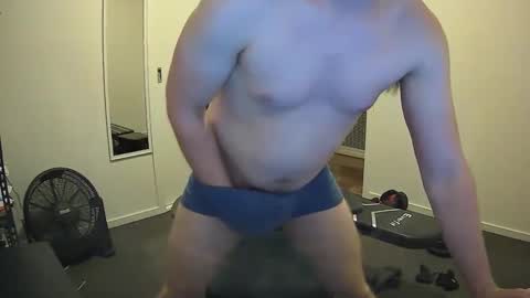 Snapshot of somethingsexysam chatting on 16, 12, 2024 Edging Sam JOI online show from 16, 12, 2024