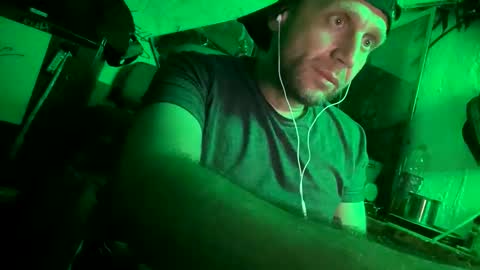 Snapshot of son_e_blacc chatting on 5, 6, 2026 Soni online show from 5, 6, 2026