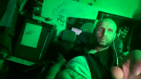 Snapshot of son_e_blacc chatting on 14, 6, 2026 Soni online show from 14, 6, 2026