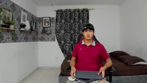 son_hades online show from 3, 11, 2025