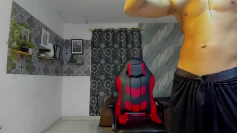 son_hades online show from 17, 4, 2026