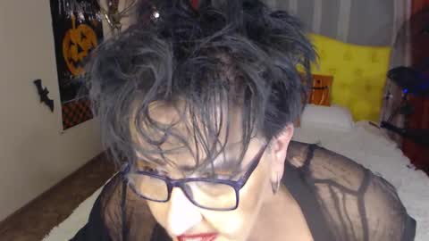 sondrariddle online show from 11, 10, 2025