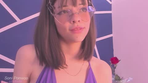 Snapshot of soni_ponwoo chatting on 9, 10, 2025 Soni online show from 9, 10, 2025