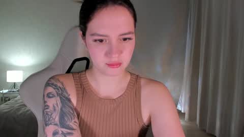 sonia_moon_ online show from 14, 1, 2025