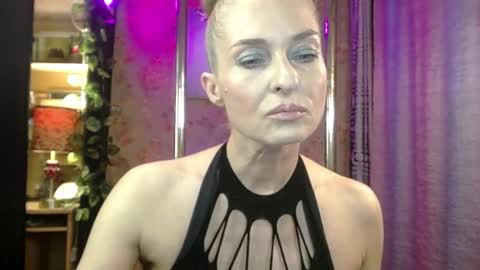 Sonia online show from 7, 5, 2026