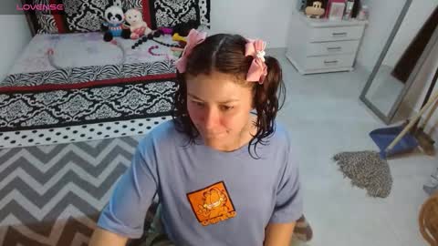 sonialatin69 online show from 7, 10, 2025