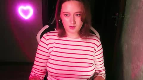 Snapshot of sonibear chatting on 16, 9, 2025 OksiFels online show from 16, 9, 2025