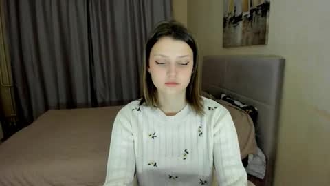 Snapshot of soninex chatting on 28, 10, 2025 SoniNex online show from 28, 10, 2025