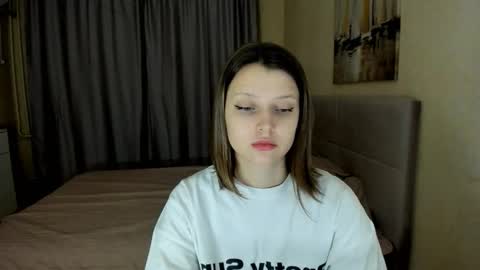 Snapshot of soninex chatting on 30, 10, 2025 SoniNex online show from 30, 10, 2025