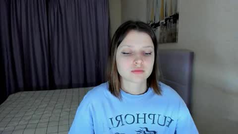 Snapshot of soninex chatting on 28, 11, 2025 SoniNex online show from 28, 11, 2025