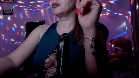 Sonia online show from 30, 1, 2025