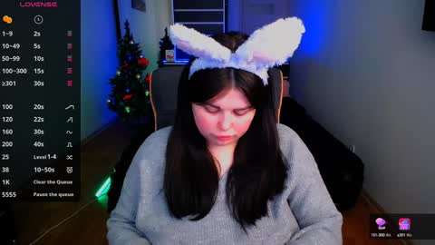 sophia__olsen online show from 17, 12, 2024