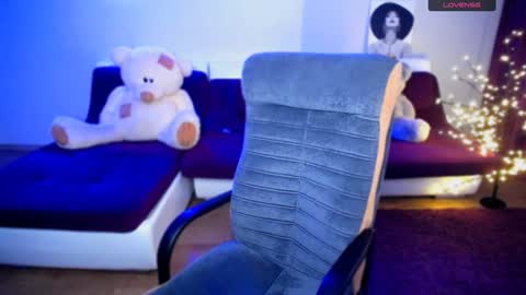 sophia__olsen online show from 22, 12, 2024