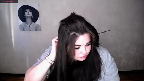 sophia__olsen online show from 15, 9, 2025