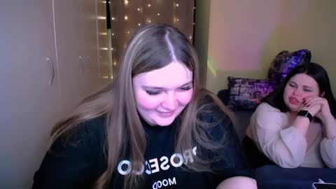 Snapshot of sophia__olsen chatting on 26, 5, 2026 sophia__olsen online show from 26, 5, 2026
