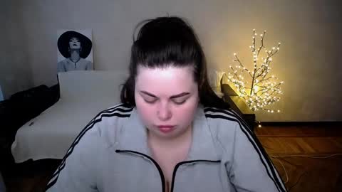 Snapshot of sophia__olsen chatting on 29, 5, 2026 sophia__olsen online show from 29, 5, 2026