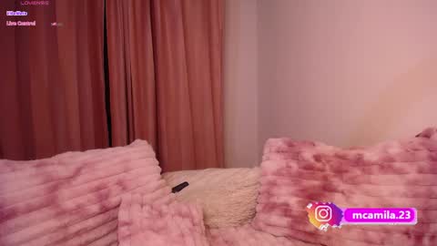 Snapshot of sophia_bones chatting on 5, 6, 2026 SophiI online show from 5, 6, 2026