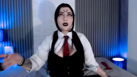 sophia hottie online show from 2, 10, 2025