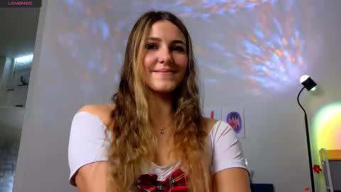 Snapshot of sophia_euphoria chatting on 4, 12, 2025 Sophia online show from 4, 12, 2025