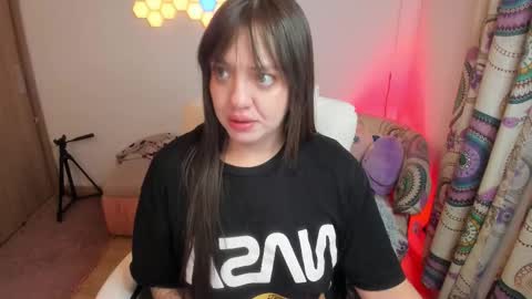 sophia_grants online show from 11, 11, 2025